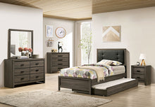 Load image into Gallery viewer, Roanne Full Bedroom Set
