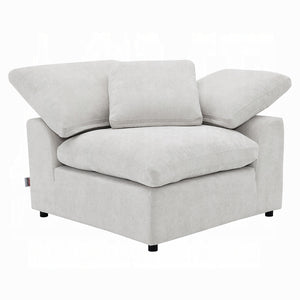 Naveen Modular-Wedge Wit Pillow