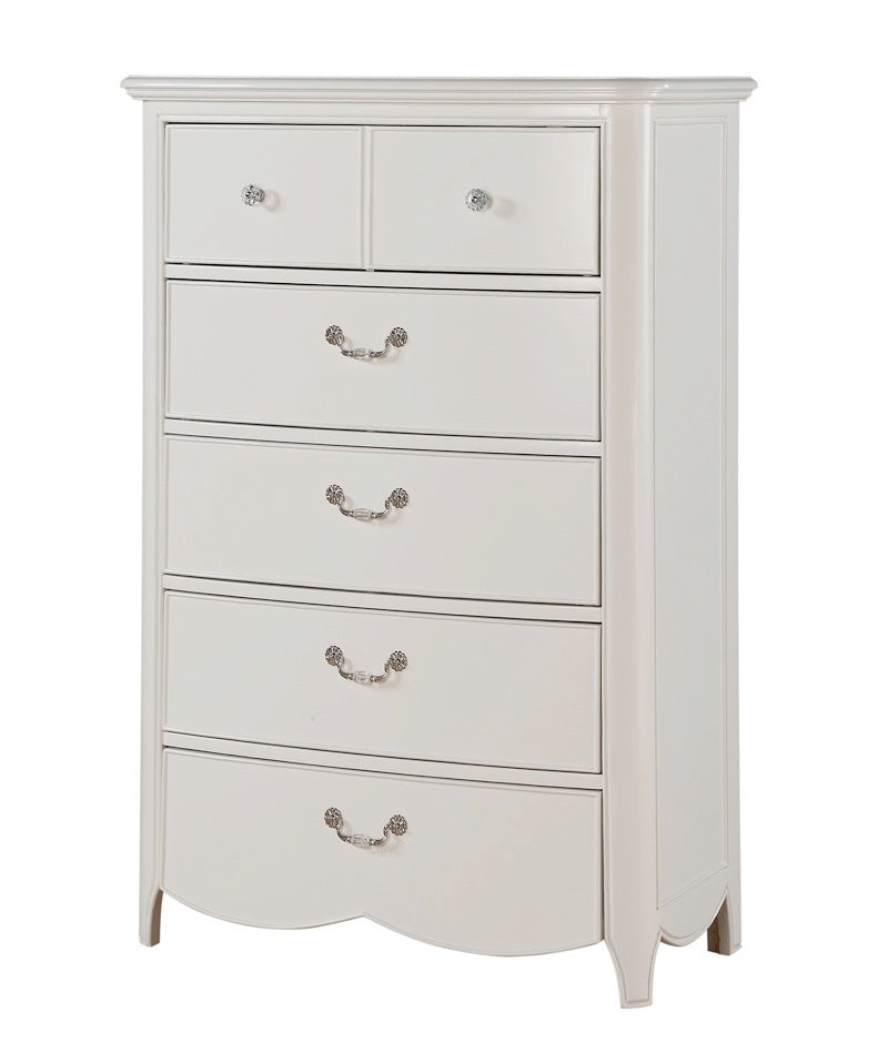 Cecilie White Chest