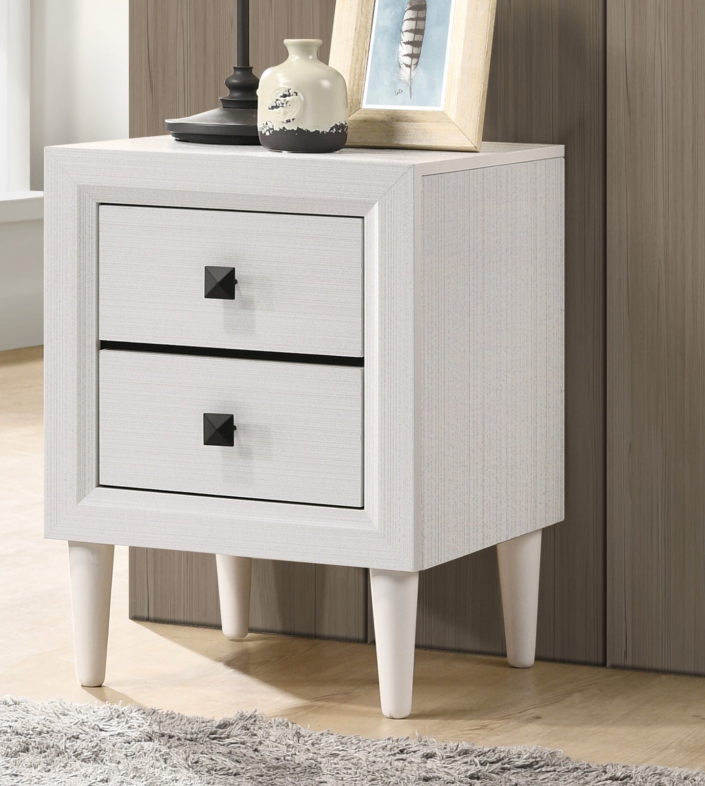 Oaklee White Accent Table
